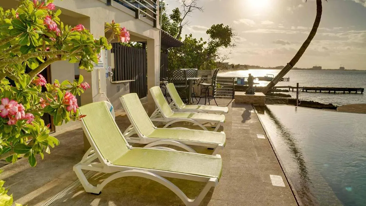 Holiday home Seven Mile View Condo #3B West Bay