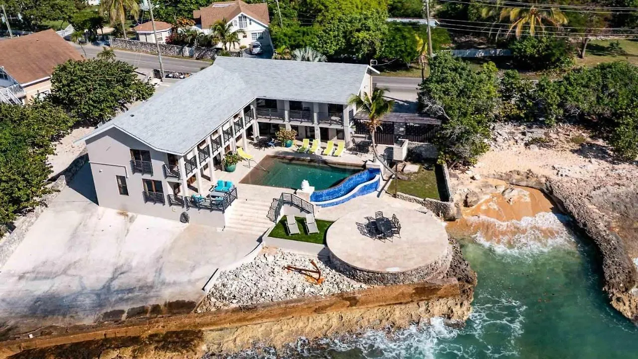Seven Mile View Condo #3B West Bay Holiday home