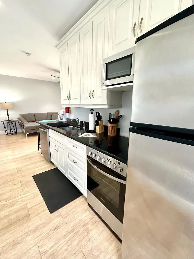 Holiday home Seven Mile View Condo #3B West Bay Cayman Islands