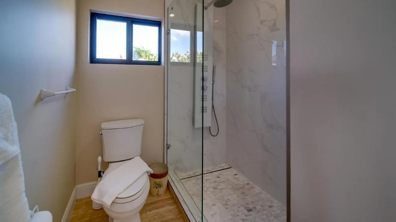 Seven Mile View Condo #3B West Bay Cayman Islands