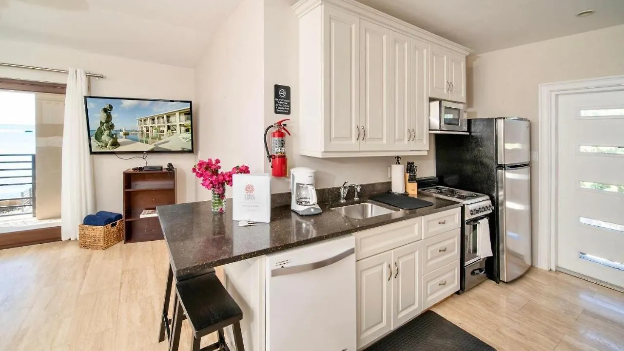 Holiday home Seven Mile View Condo #3B West Bay
