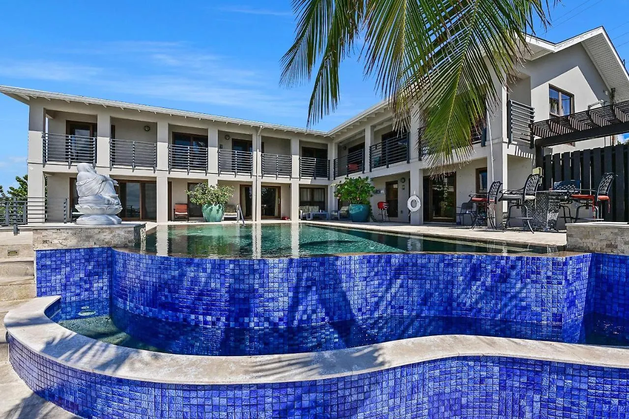 Holiday home Seven Mile View Condo #3B West Bay
